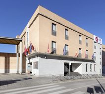 EXE Tres Cantos Hotel Exterior