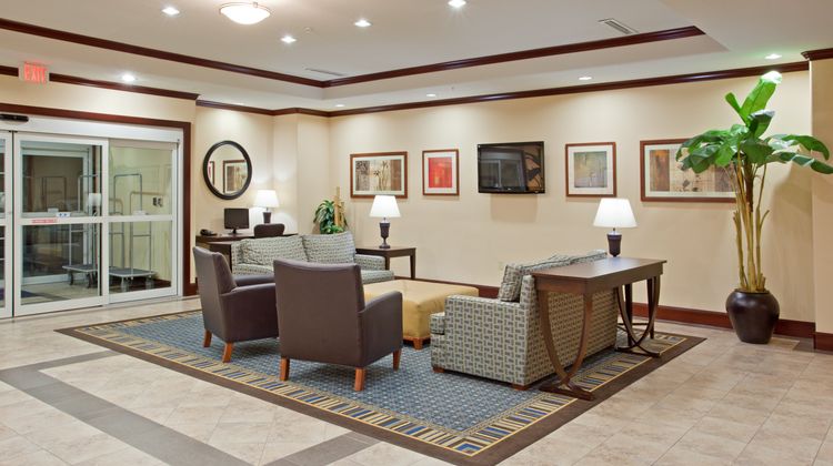 Candlewood Suites League City Lobby
