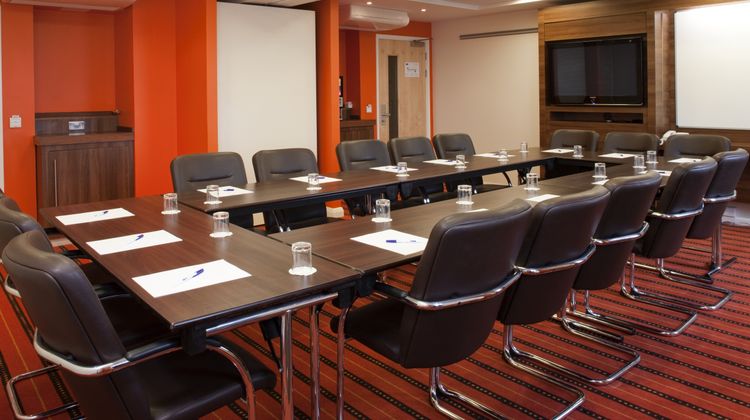 Holiday Inn Express Slough Meeting