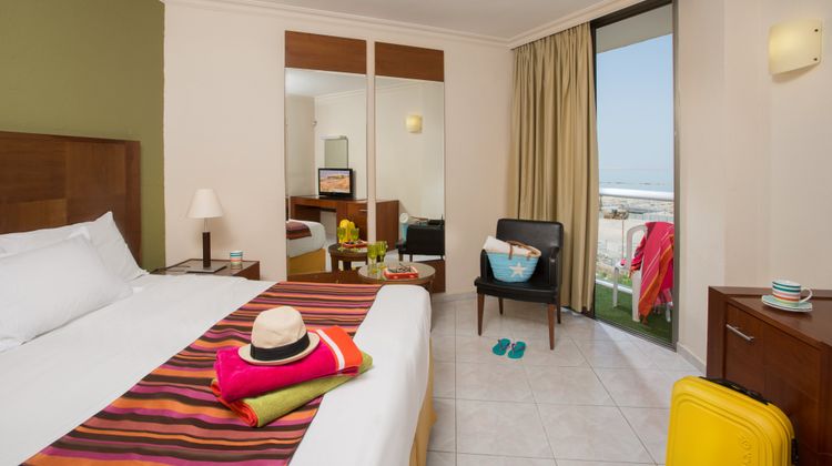 Lot Spa Hotel Room