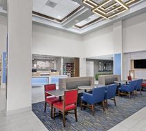Holiday Inn Express Lobby