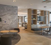 Holiday Inn Express Wuppertal-Hauptbahof Lobby