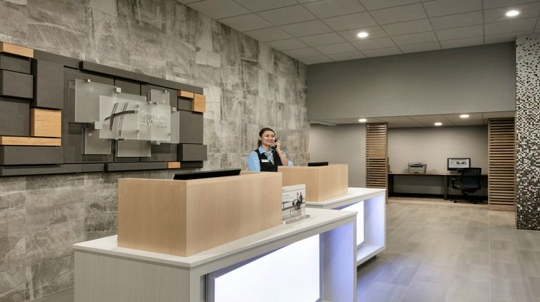 <b>Holiday Inn Express Busch Gardens Area Lobby</b>. Images powered by <a href="https://www.leonardoworldwide.com/" title="Leonardo Worldwide" target="_blank">Leonardo</a>.