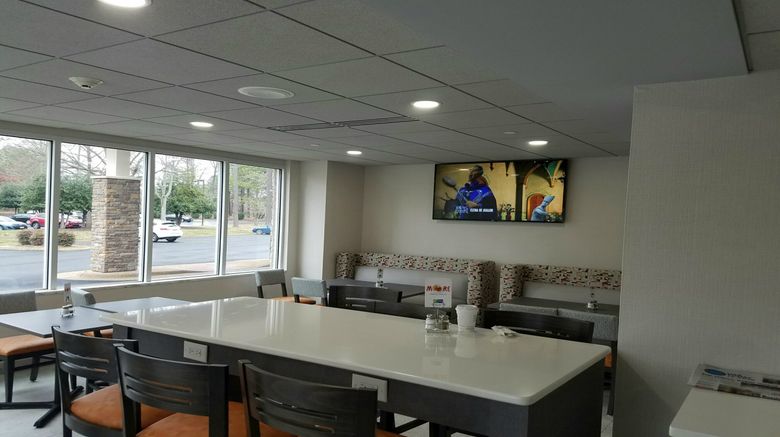 <b>Holiday Inn Express Busch Gardens Area Restaurant</b>. Images powered by <a href="https://www.leonardoworldwide.com/" title="Leonardo Worldwide" target="_blank">Leonardo</a>.