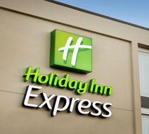 Holiday Inn Express Busch Gardens Area Exterior