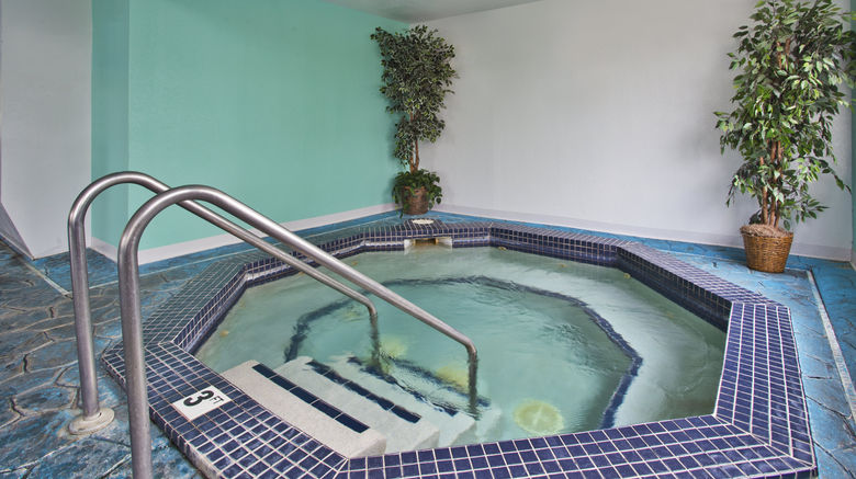 <b>Holiday Inn Express Mackinaw City Pool</b>. Images powered by <a href="https://www.leonardoworldwide.com/" title="Leonardo Worldwide" target="_blank">Leonardo</a>.
