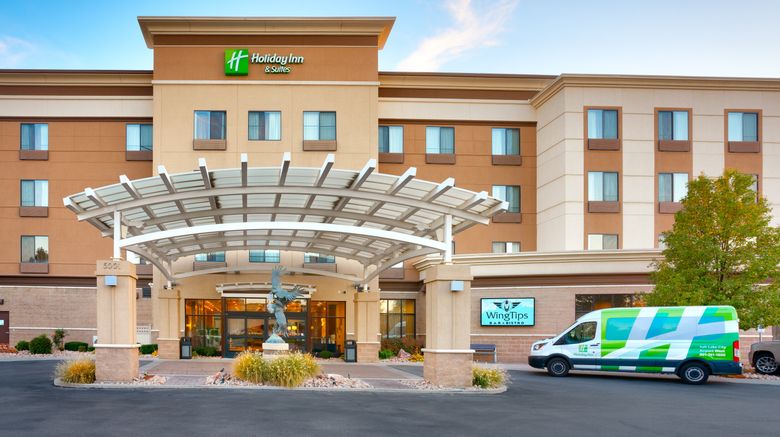 <b>Holiday Inn & Suites Exterior</b>. Images powered by <a href="https://www.leonardoworldwide.com/" title="Leonardo Worldwide" target="_blank">Leonardo</a>.