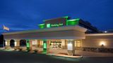 Holiday Inn Marlborough Exterior