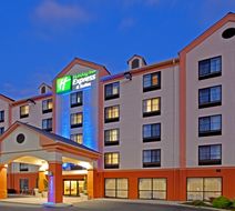 Holiday Inn Express Hotel & Suites Exterior