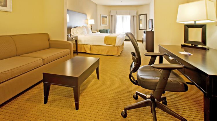 Holiday Inn Express Shamrock N Room