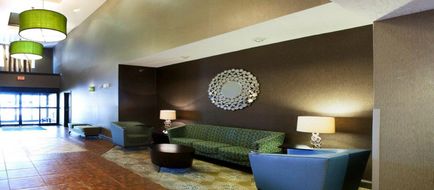 Holiday Inn Express Hotel & Suites Exterior