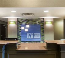Holiday Inn Express Hotel & Suites Exterior