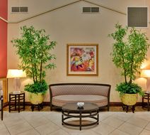Holiday Inn and Suites Bakersfield North Lobby