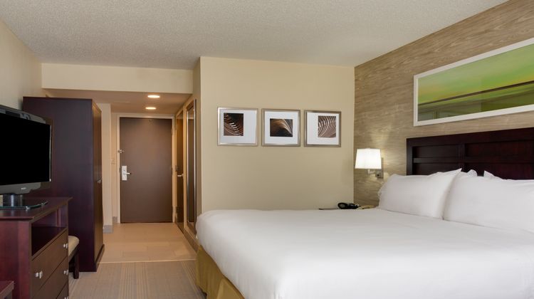 Holiday Inn Express Wilkesboro Room