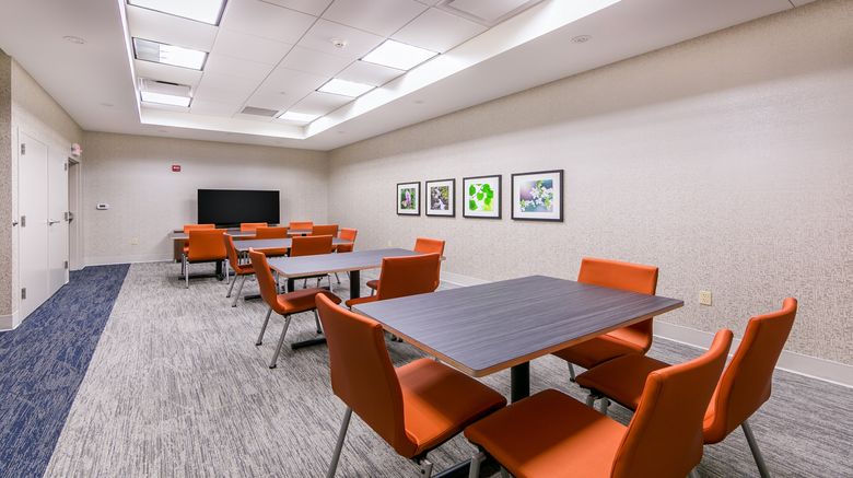 <b>Holiday Inn Express Gatlinburg Downtown Meeting</b>. Images powered by <a href="https://www.leonardoworldwide.com/" title="Leonardo Worldwide" target="_blank">Leonardo</a>.
