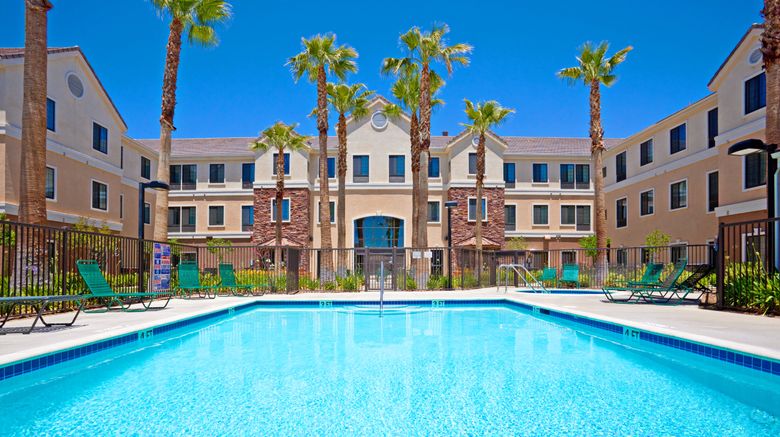 <b>Staybridge Suites Pool</b>. Images powered by <a href="https://www.leonardoworldwide.com/" title="Leonardo Worldwide" target="_blank">Leonardo</a>.