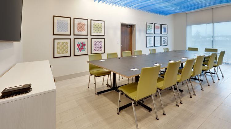 Holiday Inn Express & Suites Plano East Meeting