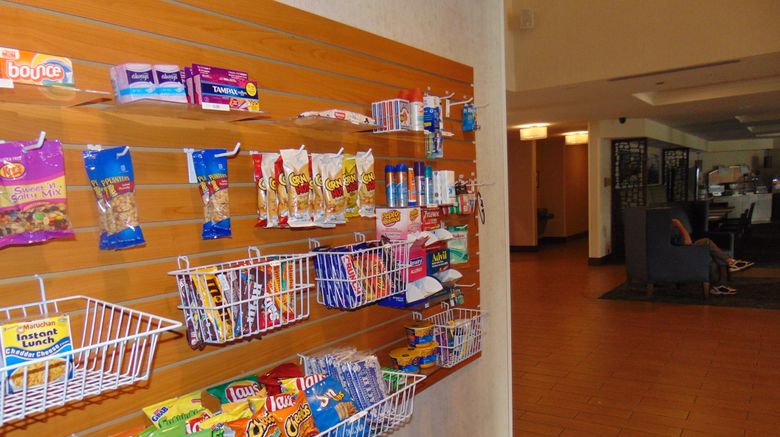<b>Holiday Inn Express & Stes Springville Lobby</b>. Images powered by <a href="https://www.leonardoworldwide.com/" title="Leonardo Worldwide" target="_blank">Leonardo</a>.