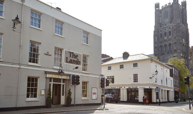 Lamb Hotel Exterior