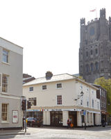 Lamb Hotel