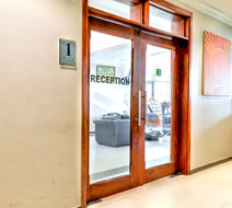 Tanzanite Executive Suites Lobby