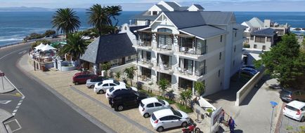Harbour House Hotel Exterior