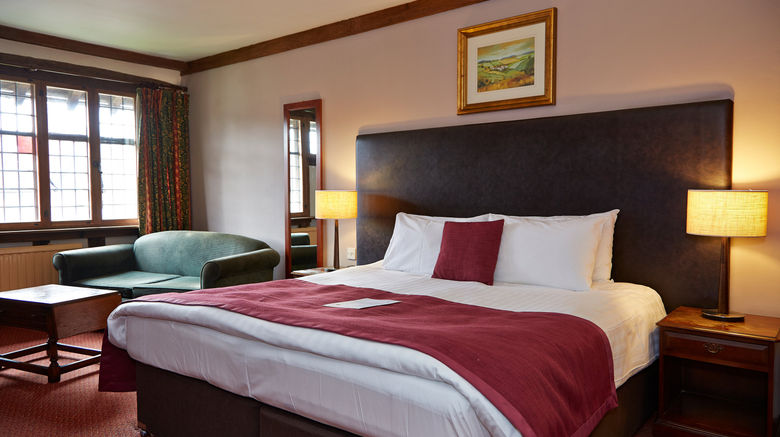 <b>The Bull Long Melford Room</b>. Images powered by <a href="https://www.leonardoworldwide.com/" title="Leonardo Worldwide" target="_blank">Leonardo</a>.