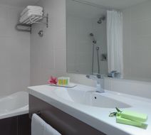 Leonardo Privilege Hotel Eilat Room