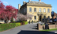 The Manor Hotel
