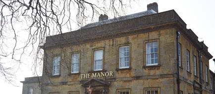 The Manor Hotel Exterior