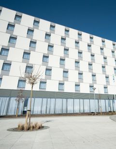 Holiday Inn Express Aberdeen Airport
