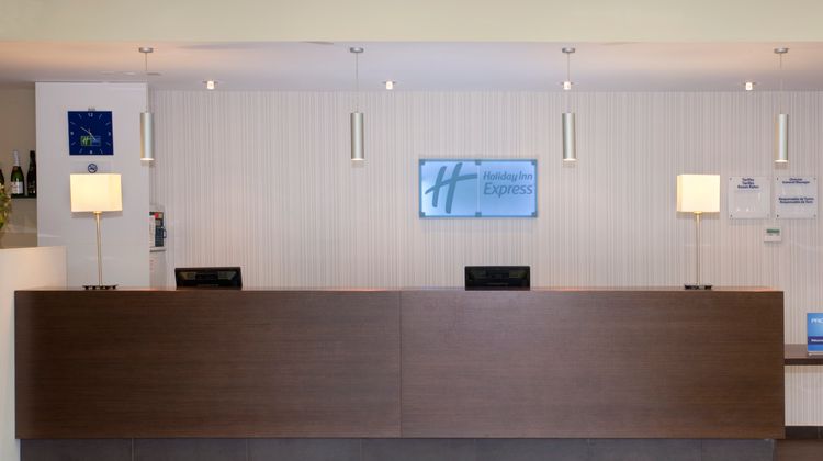 Holiday Inn Express Barcelona-Sant Cugat Lobby