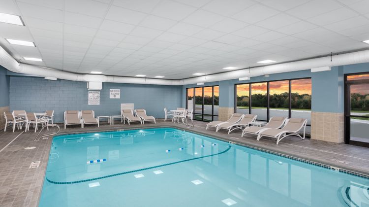 Holiday Inn Express Pool