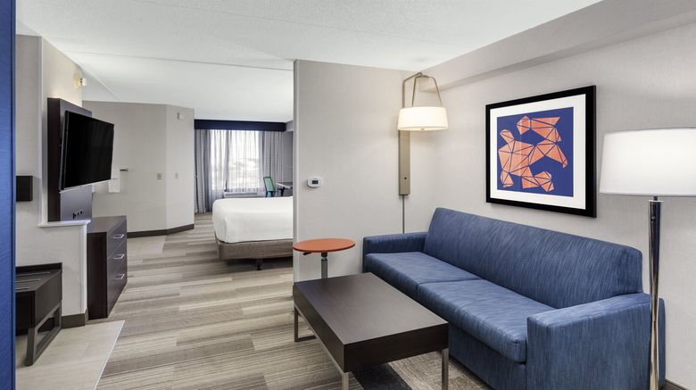 <b>Holiday Inn Express Suite</b>. Images powered by <a href="https://www.leonardoworldwide.com/" title="Leonardo Worldwide" target="_blank">Leonardo</a>.