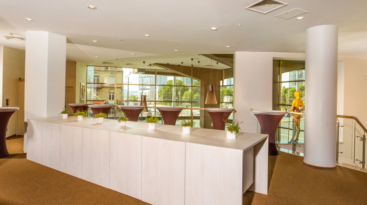 Holiday Inn Meeting