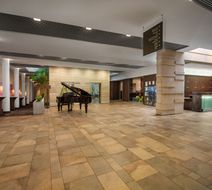 Holiday Inn Lobby