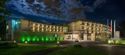 Holiday Inn Exterior