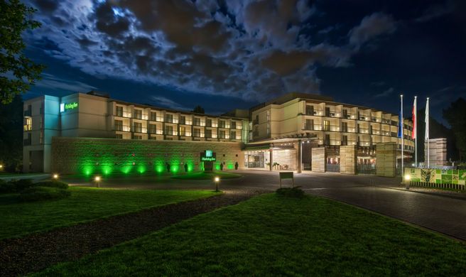 Holiday Inn Exterior