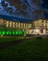 Holiday Inn