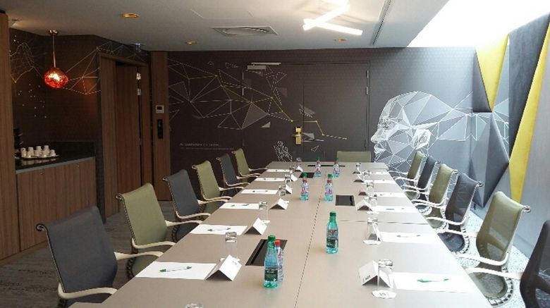 <b>Holiday Inn Reims - City Centre Meeting</b>. Images powered by <a href="https://www.leonardoworldwide.com/" title="Leonardo Worldwide" target="_blank">Leonardo</a>.