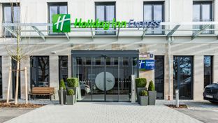 Holiday Inn Express City East