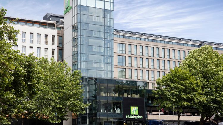 Holiday Inn Bristol City Center Exterior