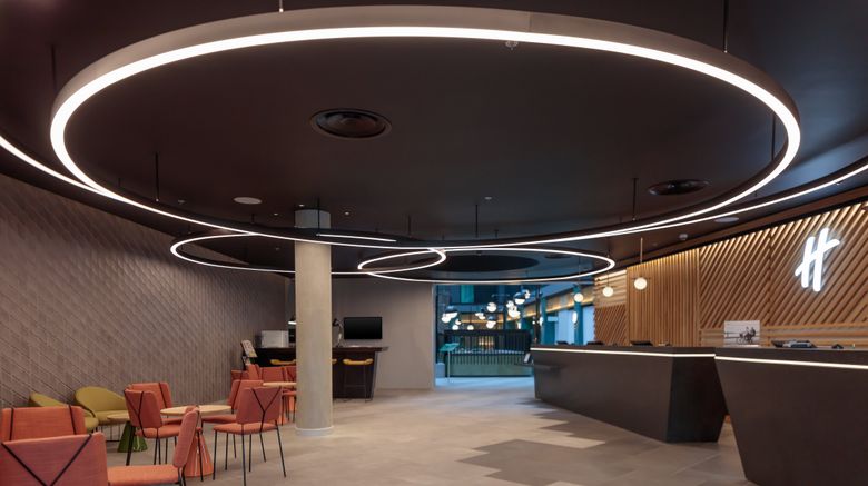 <b>Holiday Inn London - Heathrow Bath Road Lobby</b>. Images powered by <a href="https://www.leonardoworldwide.com/" title="Leonardo Worldwide" target="_blank">Leonardo</a>.