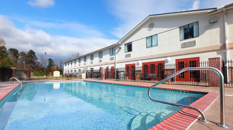 Holiday Inn Express Pool