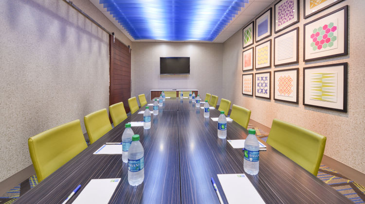 Holiday Inn Express Bethlehem/Winder Meeting