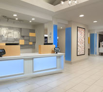 Holiday Inn Express Lobby