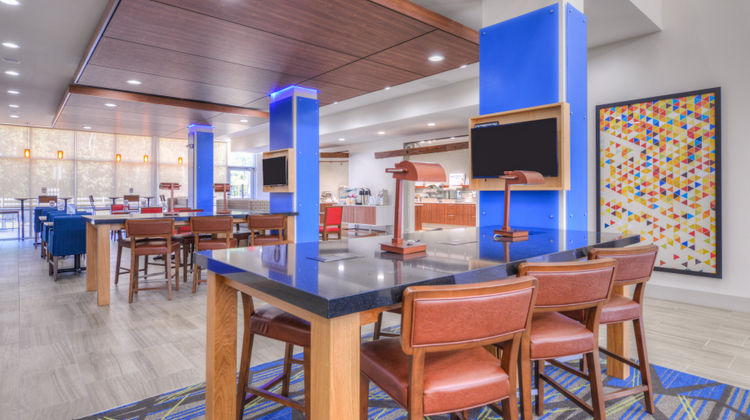 Holiday Inn Express Bethlehem/Winder Restaurant