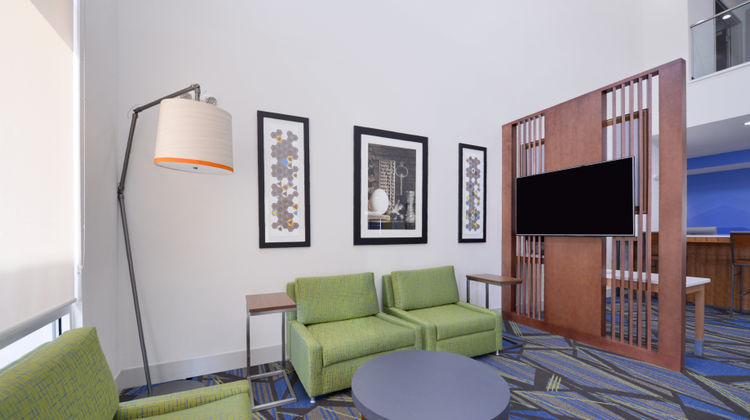 Holiday Inn Express Bethlehem/Winder Lobby