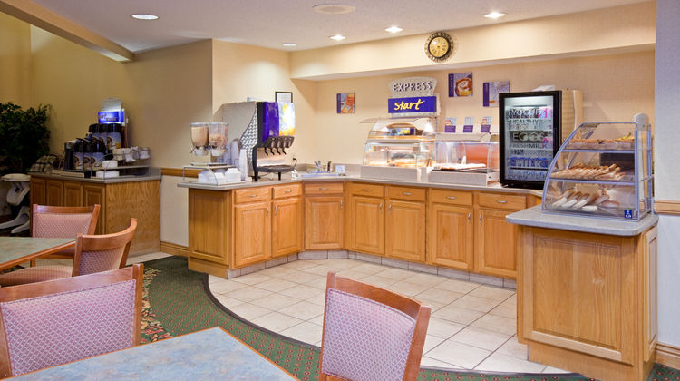 Holiday Inn Express Washington Restaurant