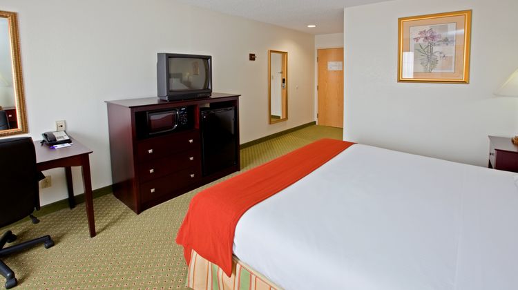 Holiday Inn Express Washington Room